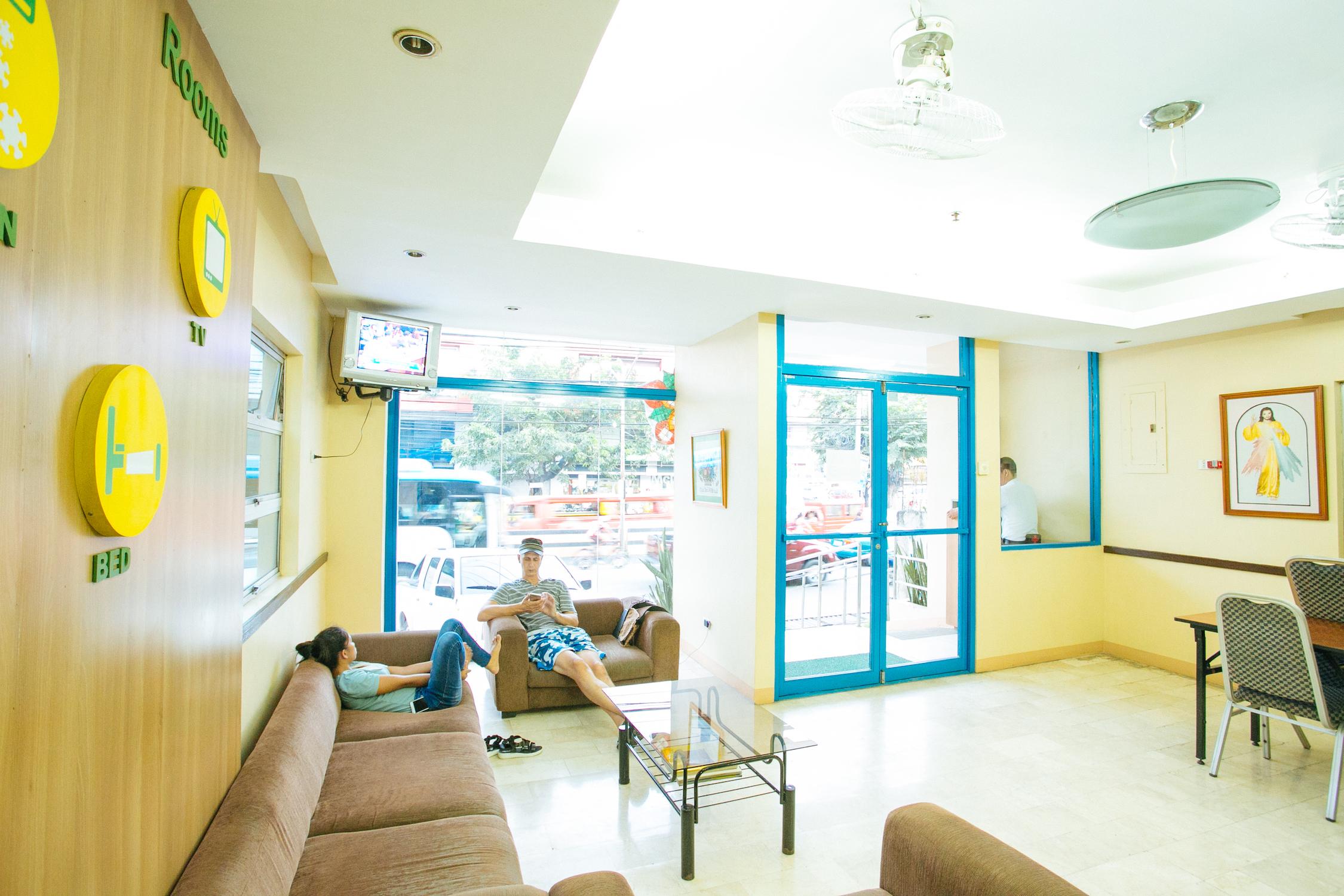 Gv Hotel Talisay Cebu Buitenkant foto