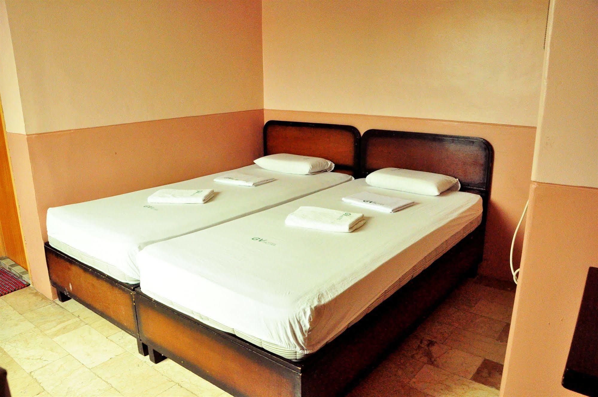 Gv Hotel Talisay Cebu Buitenkant foto